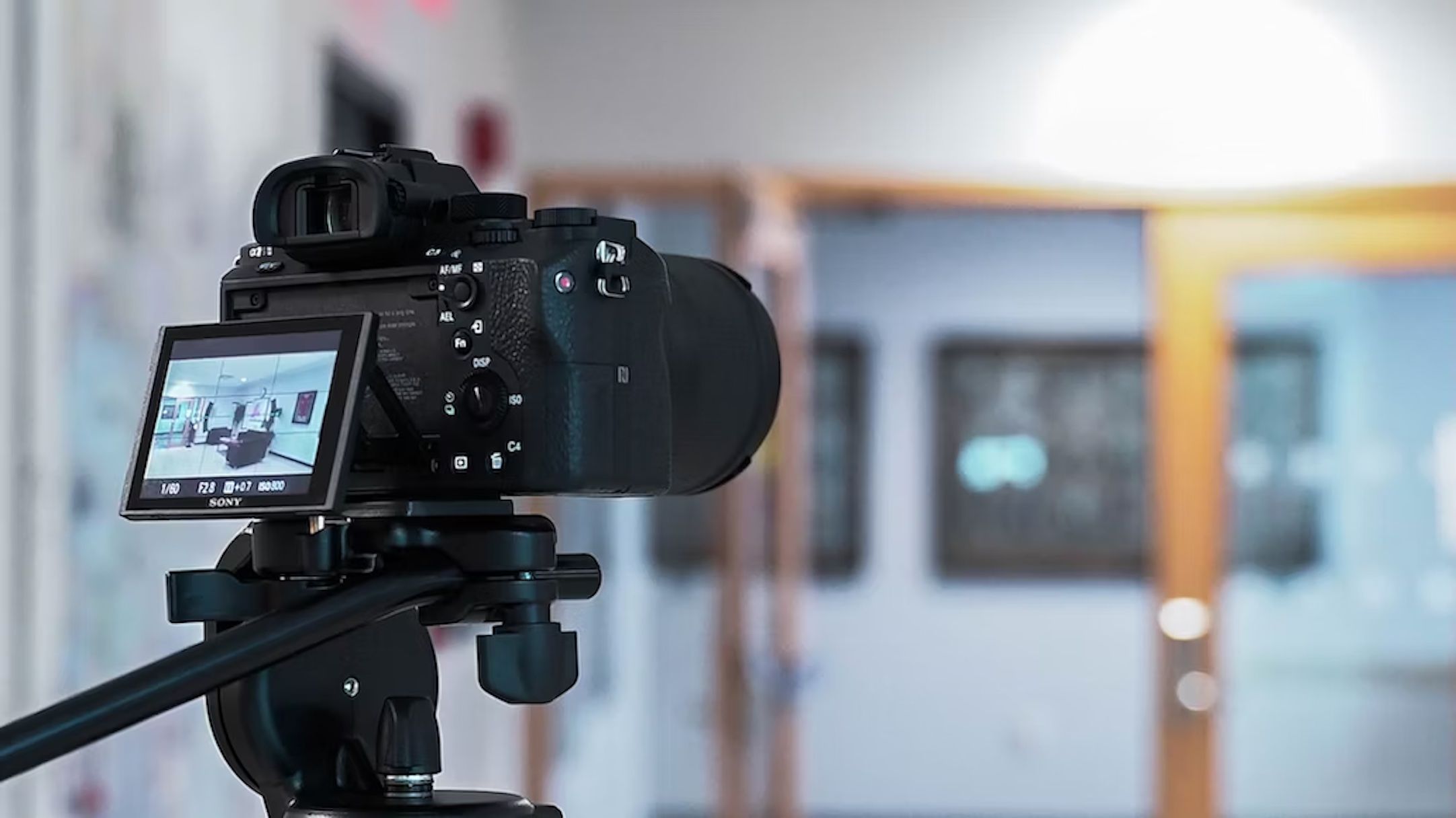 Discover How to Stealthily Record Meetings as a Non-Host Participant