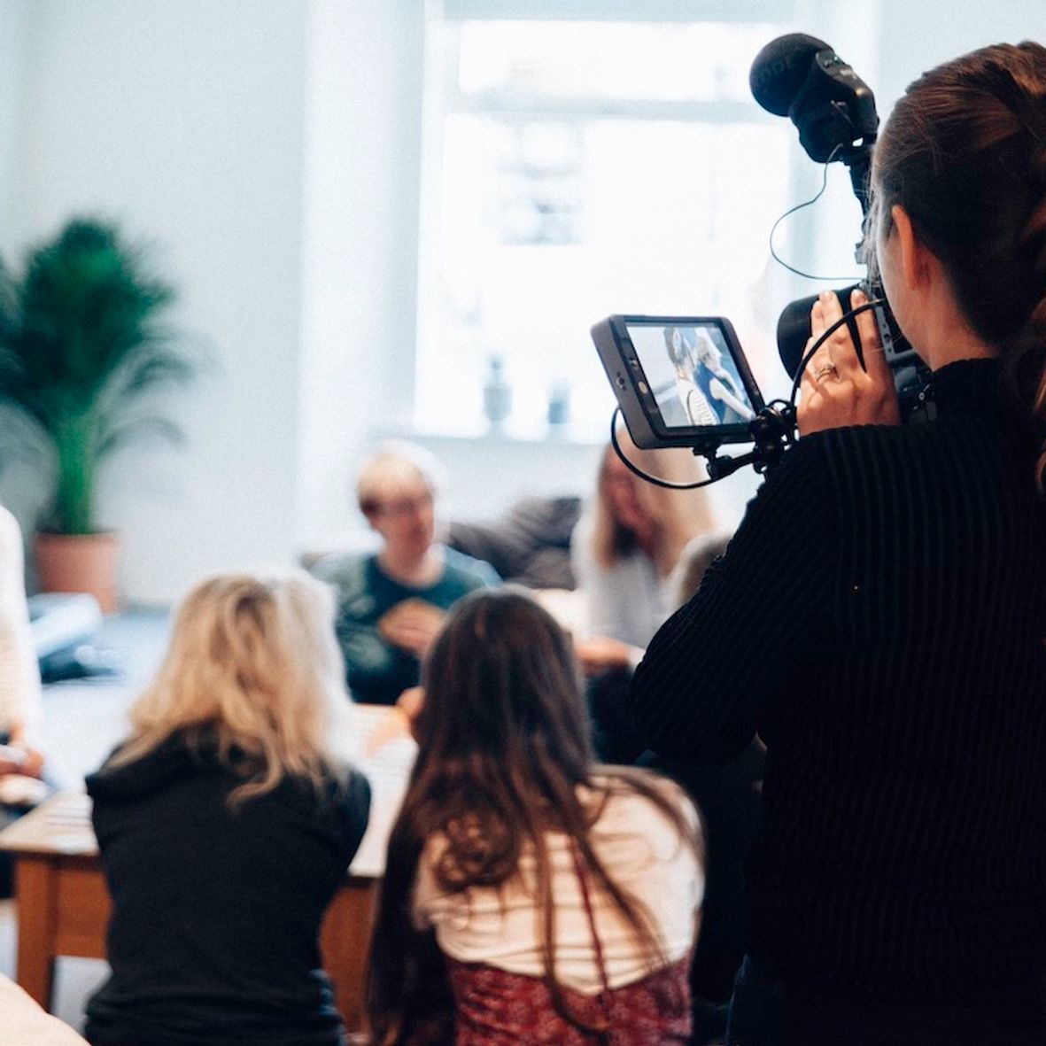 Is it Free to Do a Zoom Webinar?